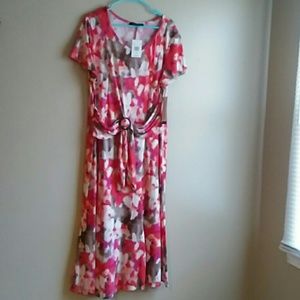 Fuchsia/orange/khaki/white print knit dress